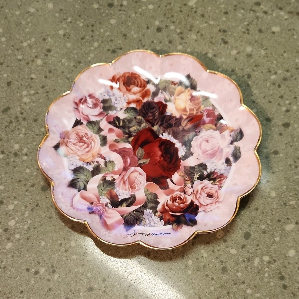 Franklin Mint Victorian Rose Limited Edition Porcelain Collector Wall Plate